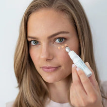 Load image into Gallery viewer, Total Eye® 3-In-1 Renewal Therapy SPF 35
