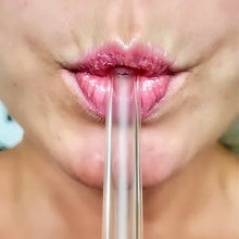 Load image into Gallery viewer, Lipzi - a better straw for your lips.
